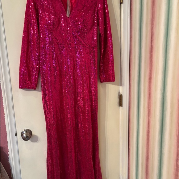 Fashion Brand Company Radiant Pink Sequin Long Sleeve Dress - Picture 2 of 2